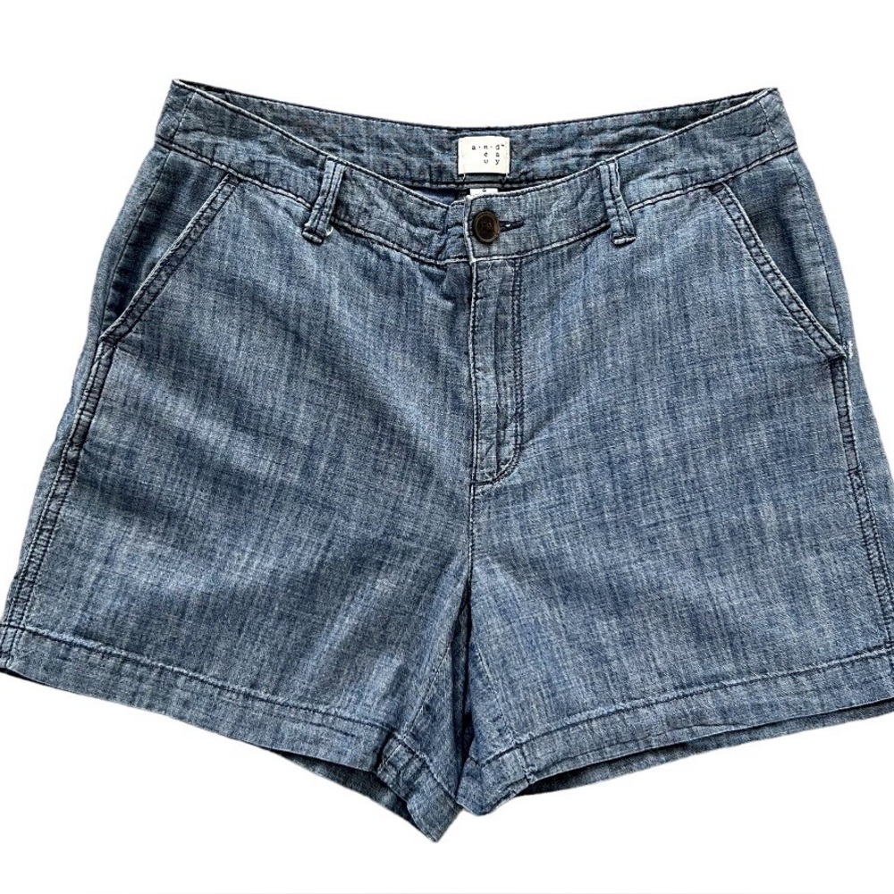 Blue Chambray A New Day Women’s Flat Front shorts with pockets Sz 10